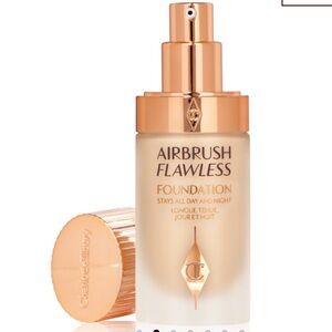 Charlotte Tilbury Airbrush Flawless Foundation - 4 warm